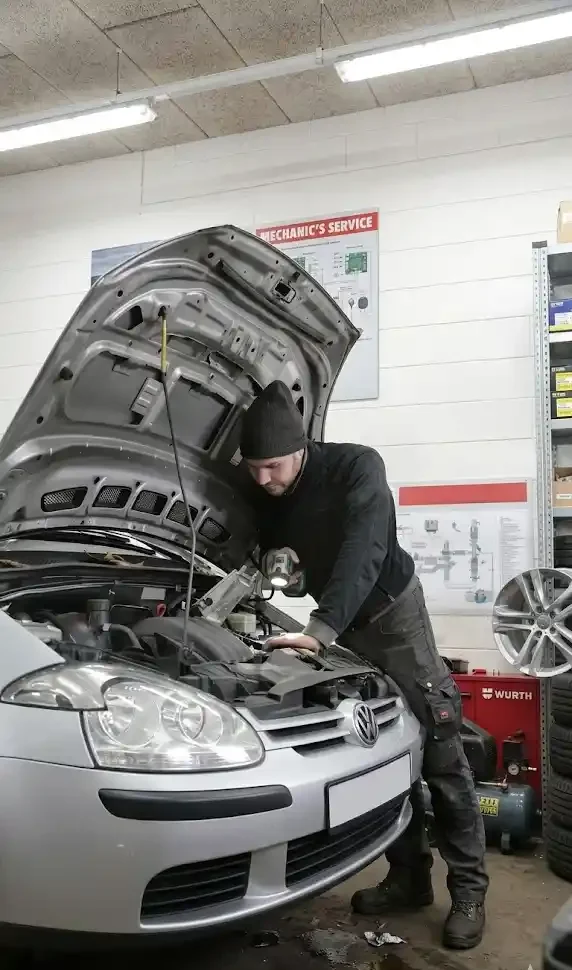 Common Signs Your Car Needs a Mechanic.